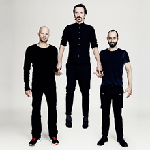 WHOMADEWHO